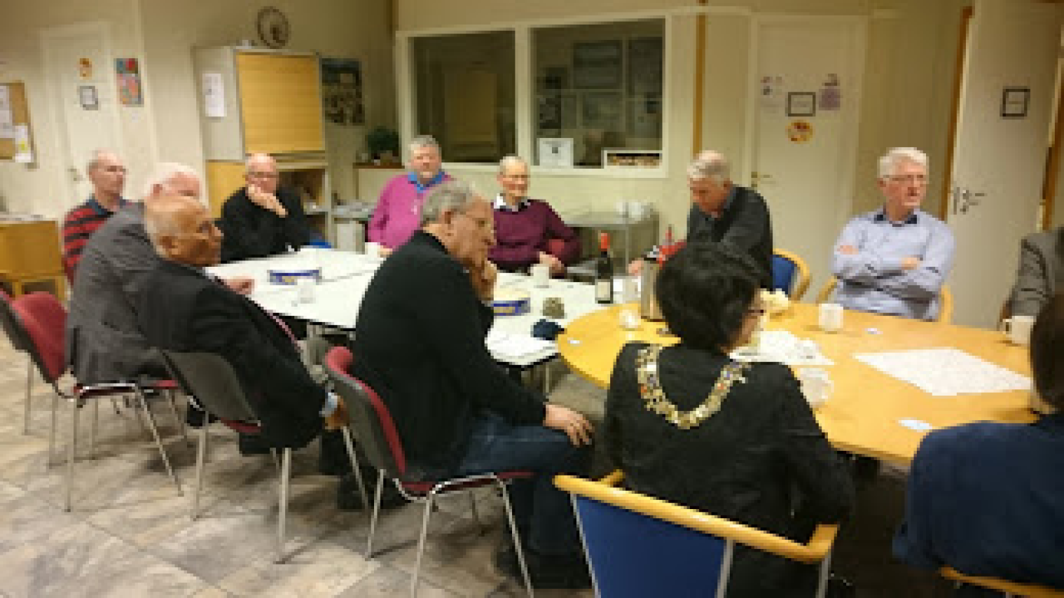 Møte med Distriktsguvenør  Veena